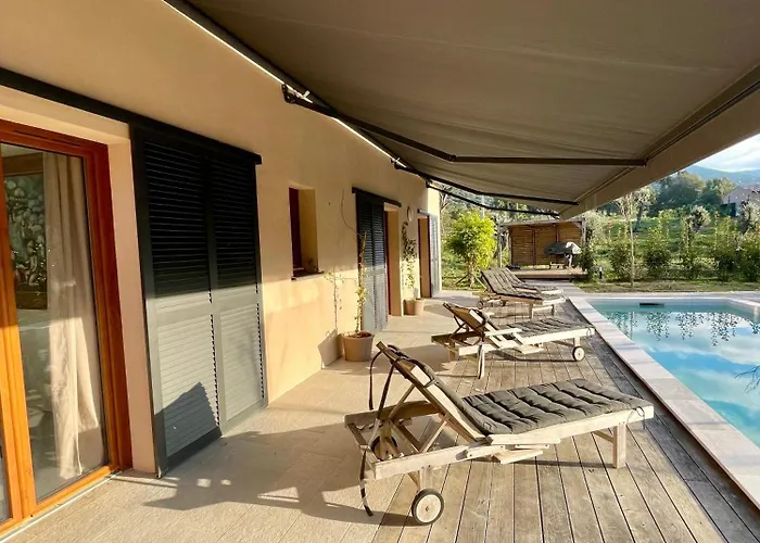 Entre Ajaccio Et Porticcio Cauro